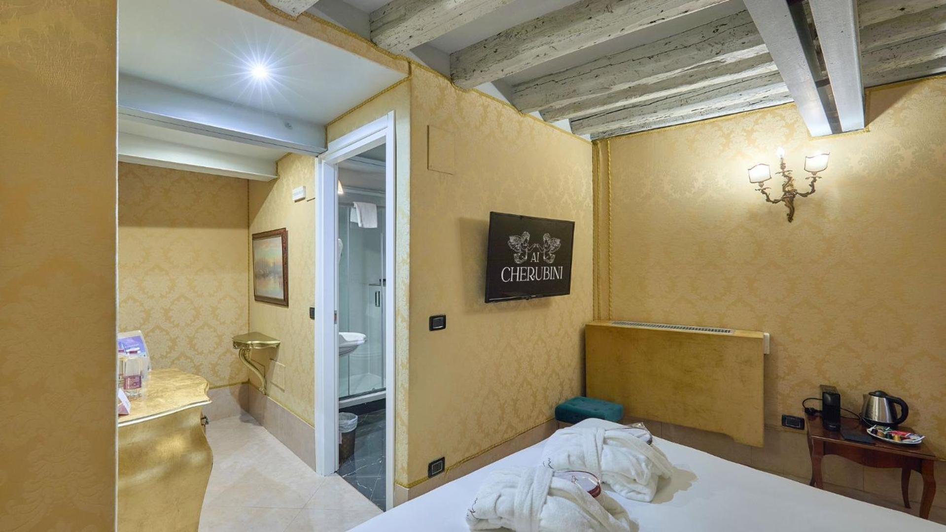 Ai Cherubini Venice Exterior photo