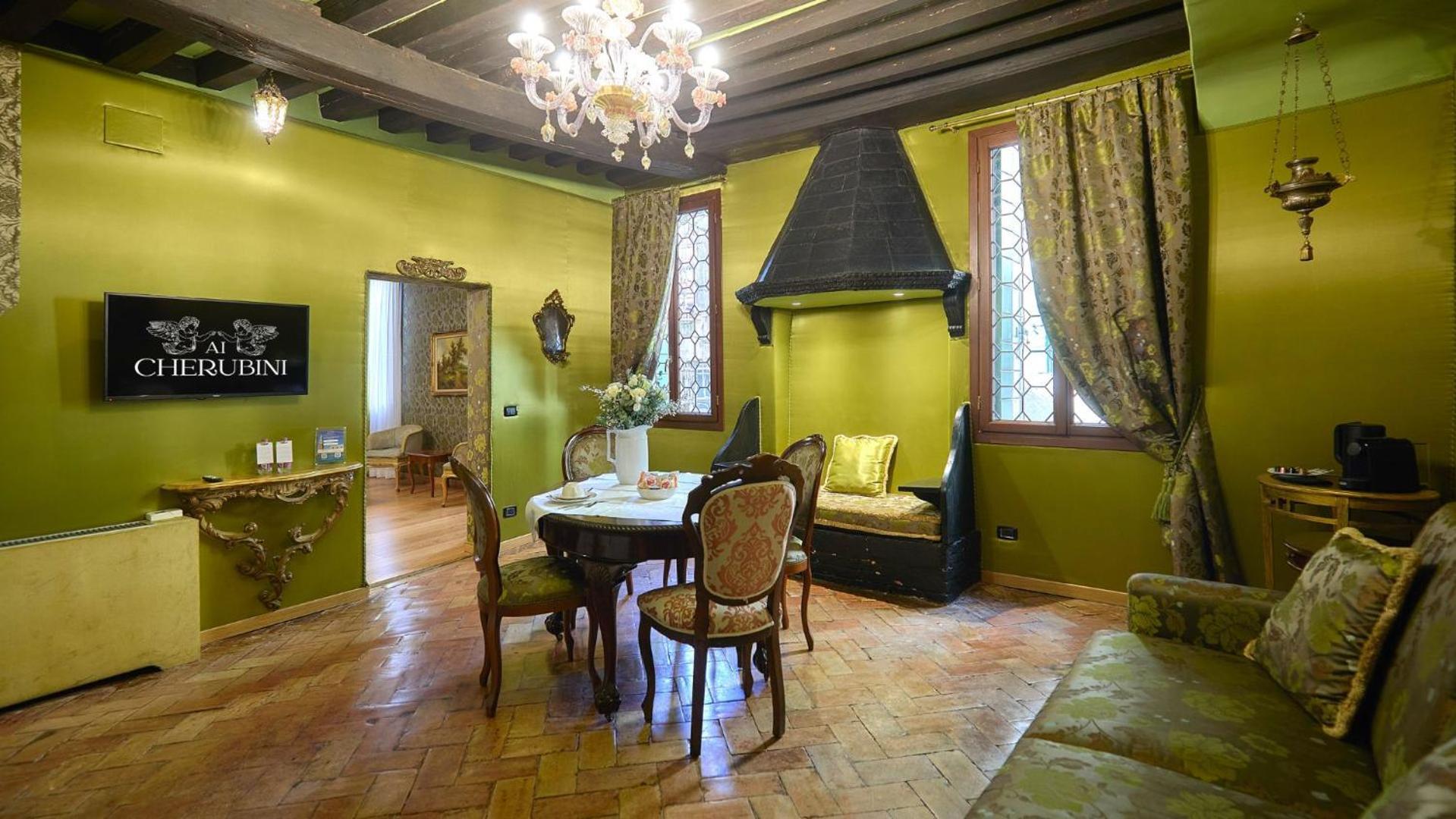 Ai Cherubini Venice Room photo
